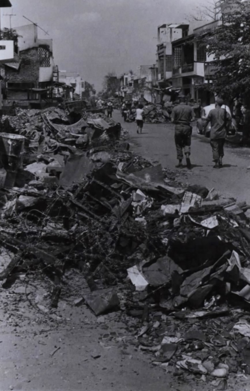 Debris in Cholon after the Tet Offensive.jpg