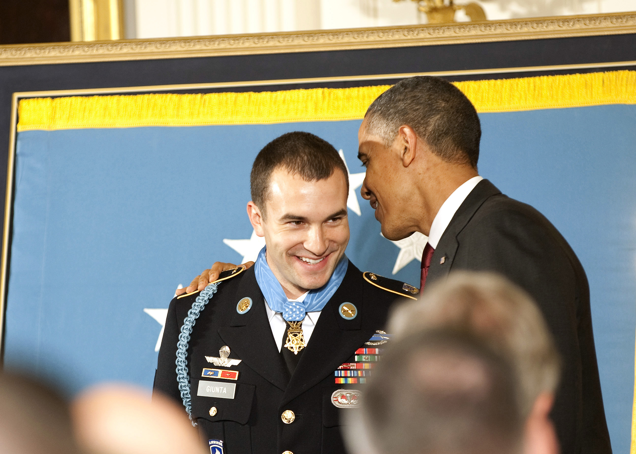 Medal of honor recipient Sgt. Salvatore Giunta beside President Barack Obama.jpg