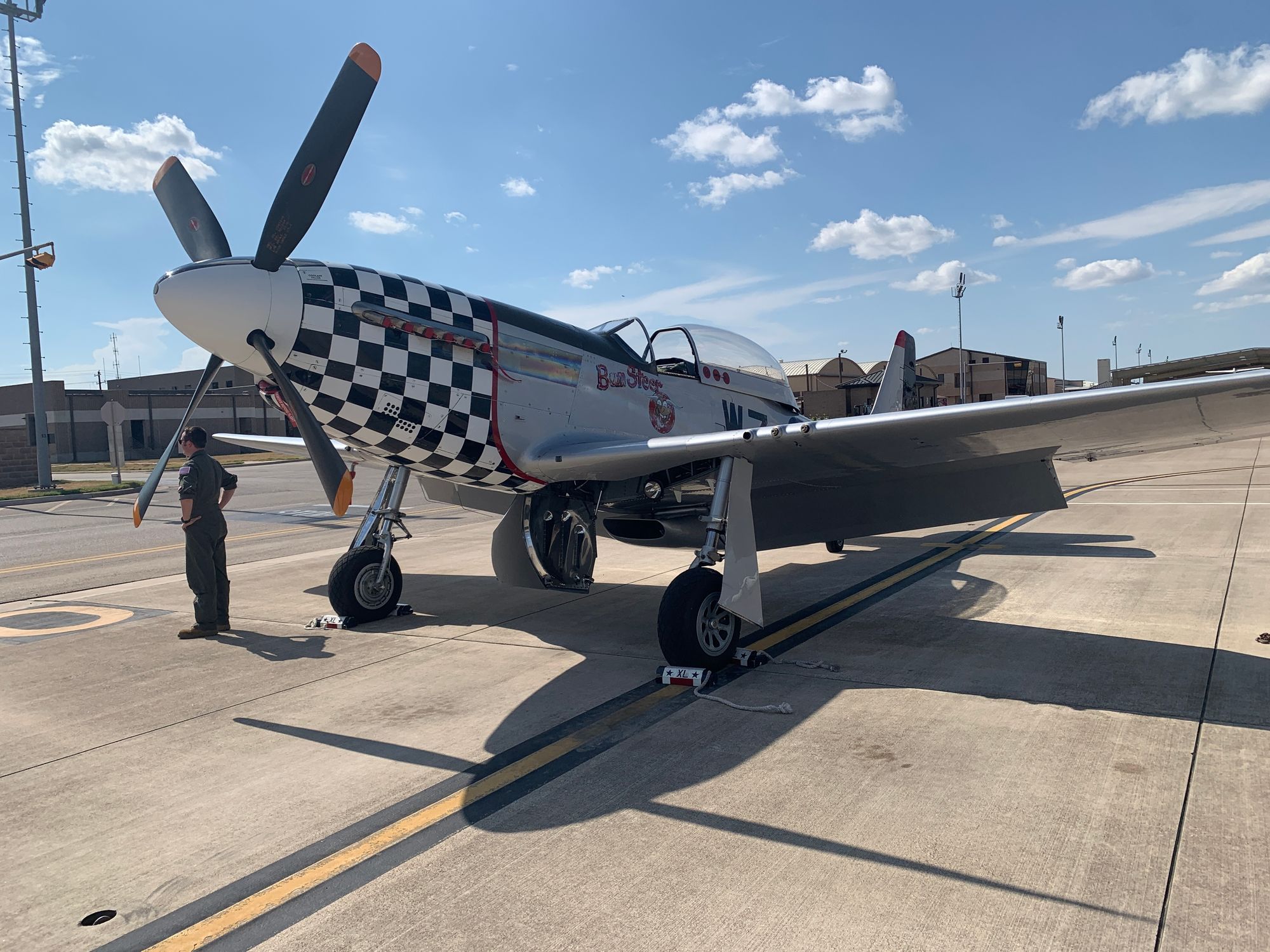 Retired Major General Visits Laughlin