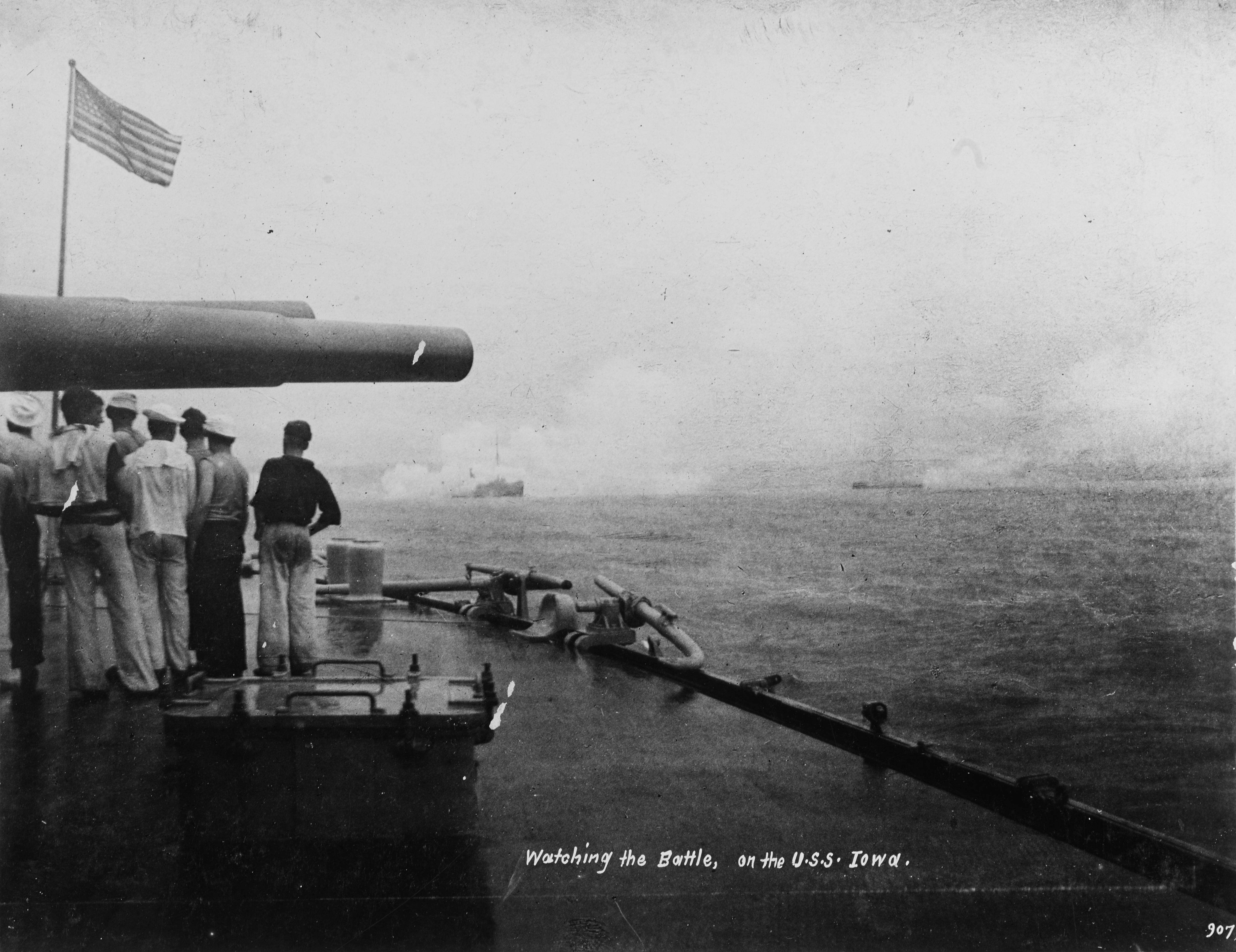 Battle of Santiago, 3 July 1898 - NH 1132.jpg
