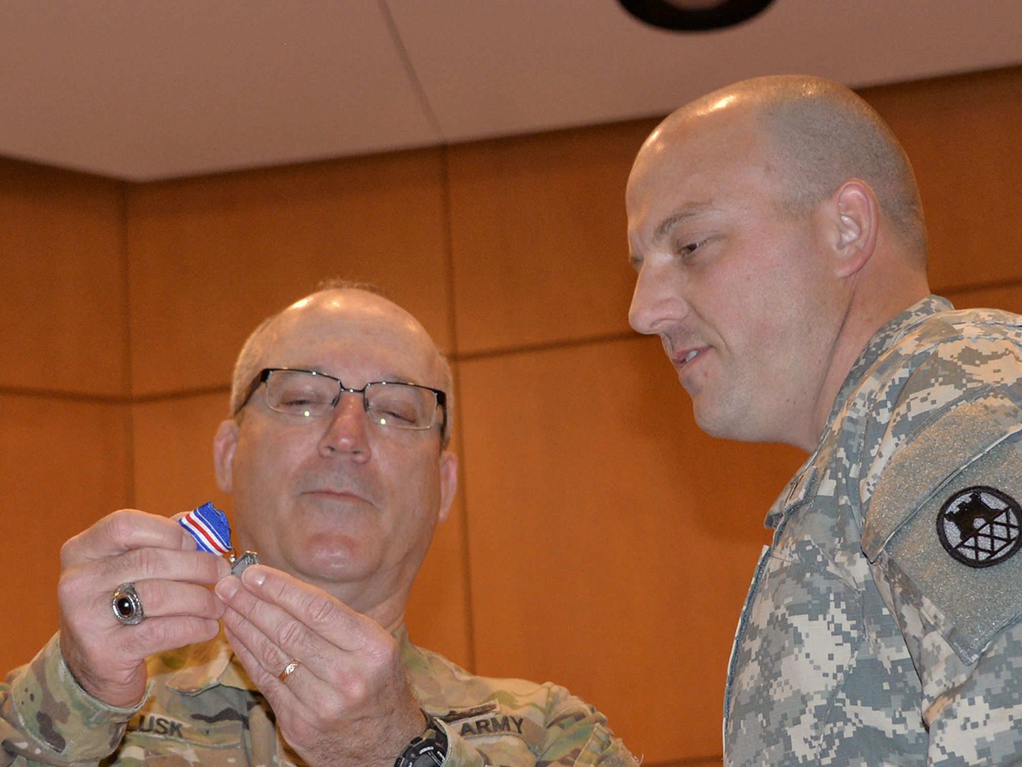 Ceremony honors NC Guard Soldiers’ Heroism and Guard’s 354th Anniversary