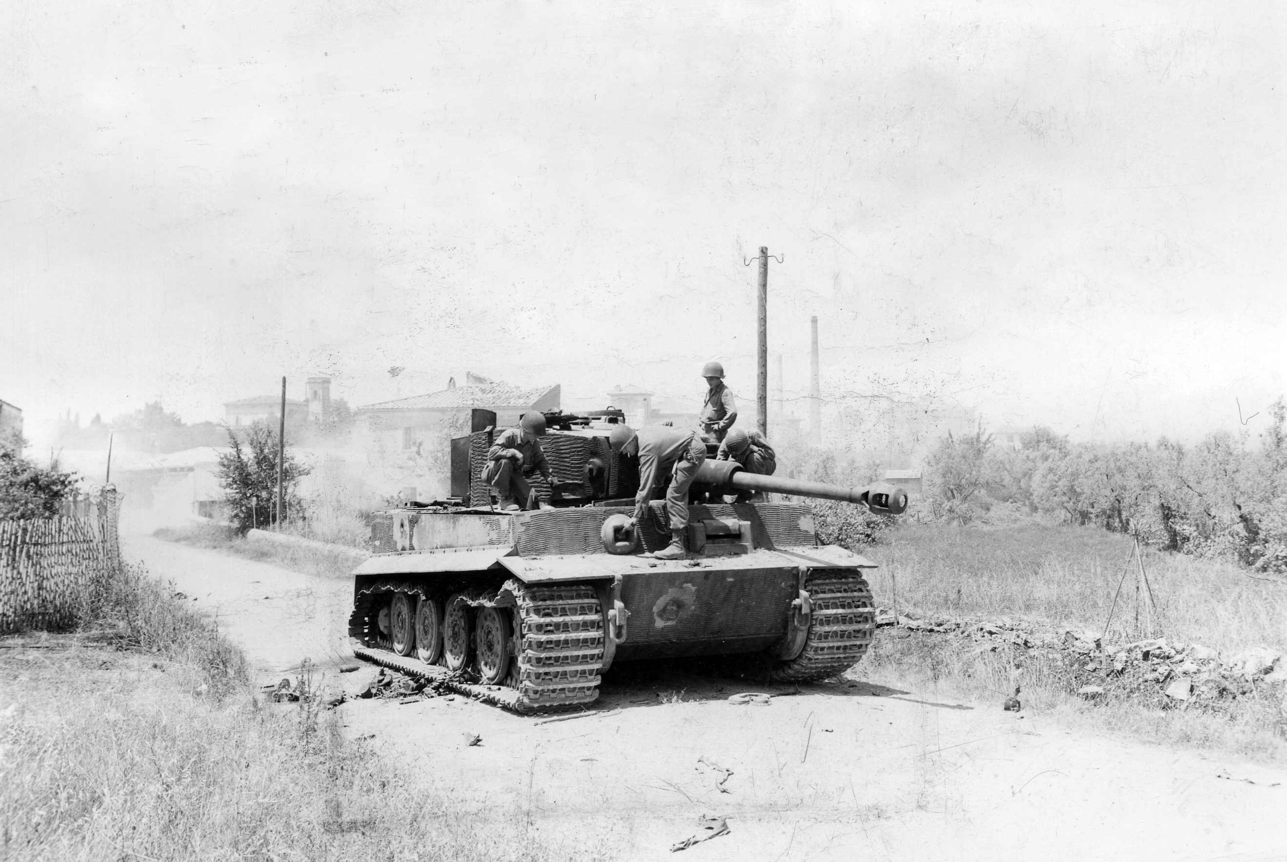 Damaged German Panzer VI Tiger tank at Cecina, Tuscany, Italy, 11 July 1944 (111-SC-191589).jpg