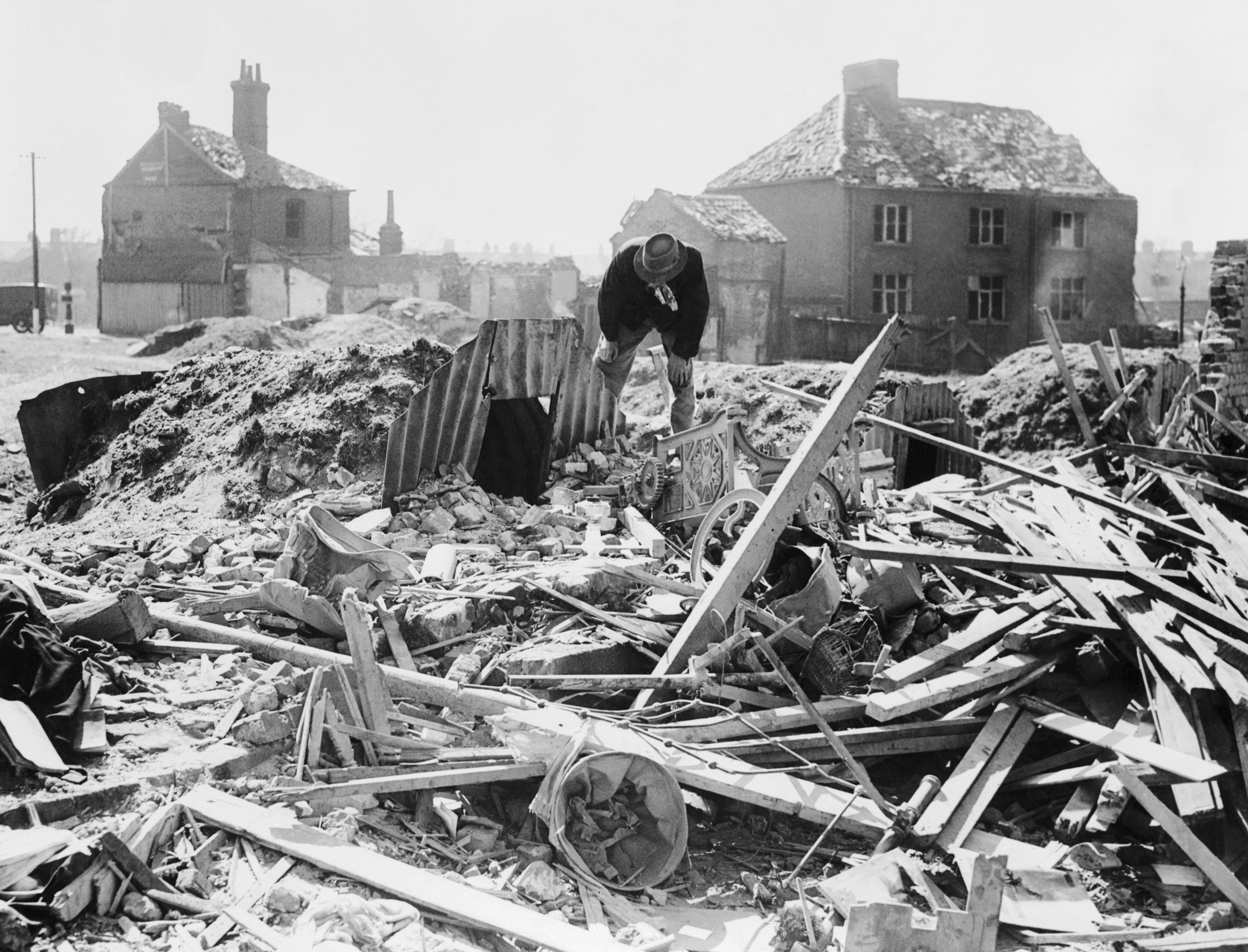 The Blitz Spirit: How London Survived 57 Nights
